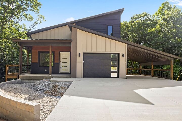Property Photo: 5 Hart Lane AR 72714
