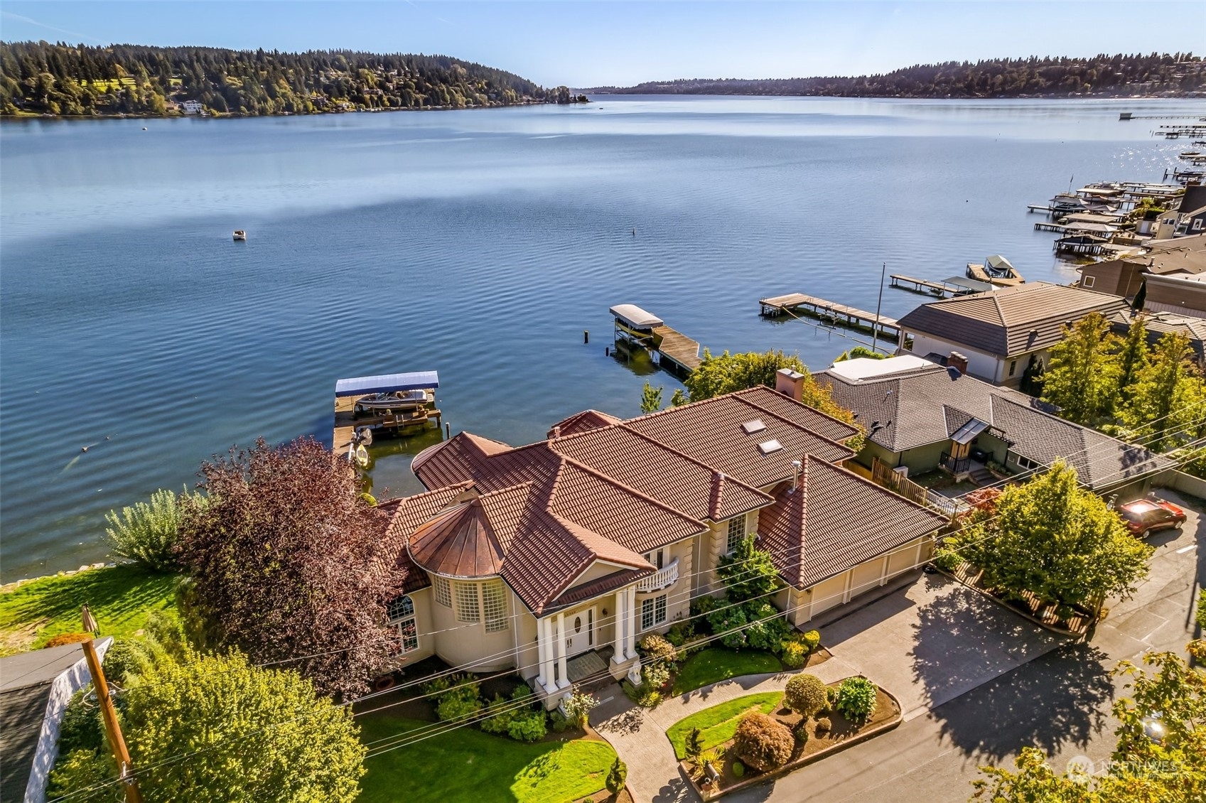 Property Photo:  17765 Beach Drive NE  WA 98155 