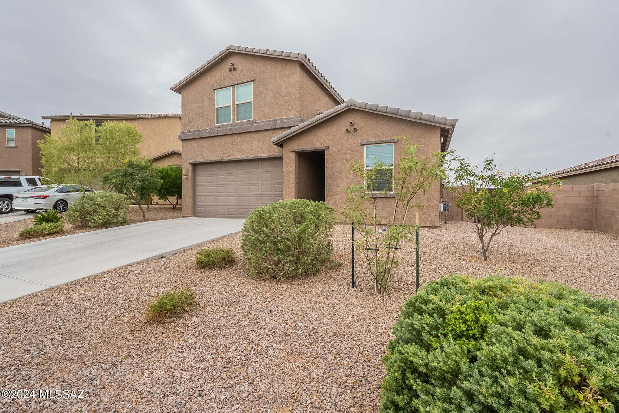 Property Photo:  6855 W Canopus Loop  AZ 85757 