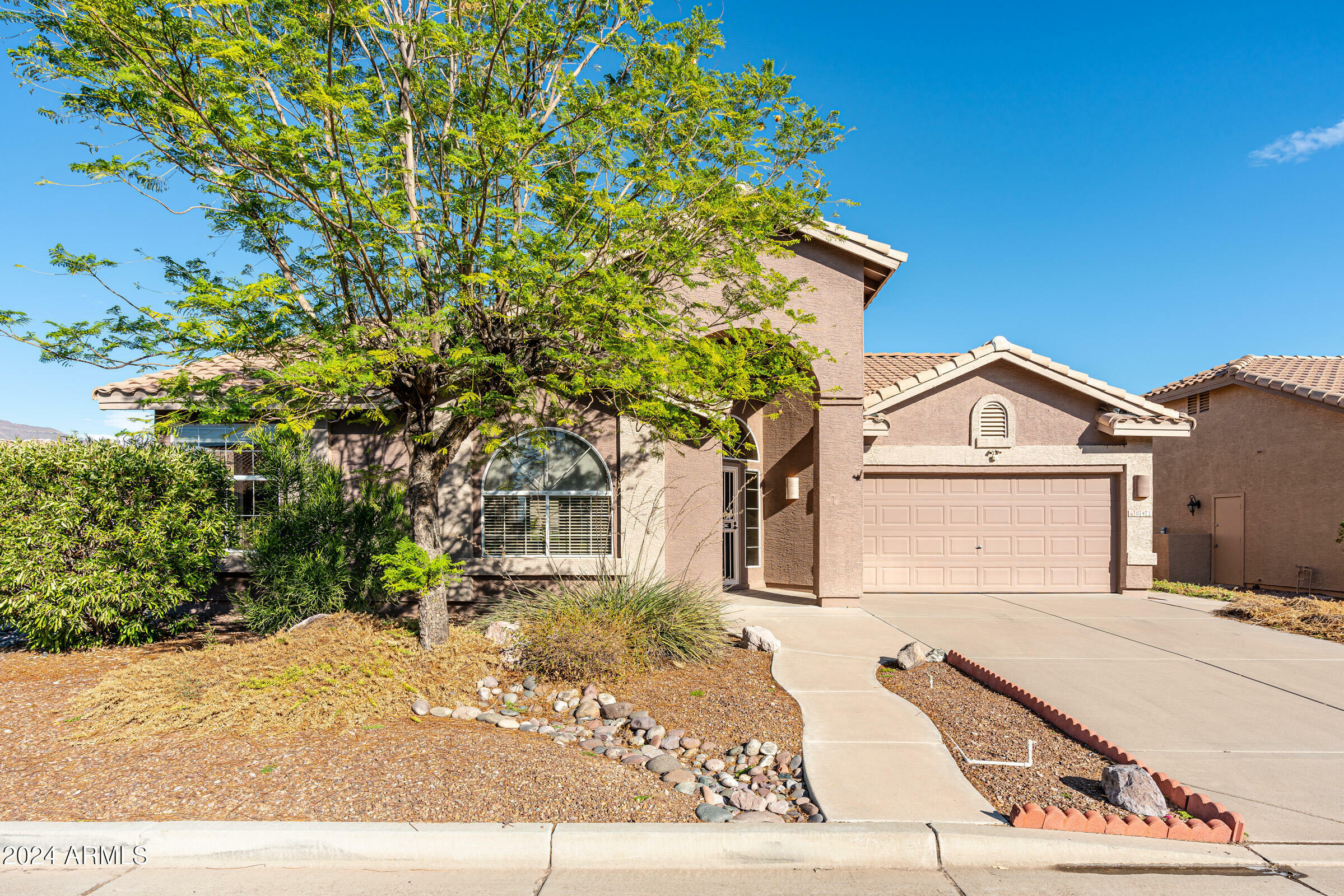 Property Photo:  6043 S Fairway Drive  AZ 85118 