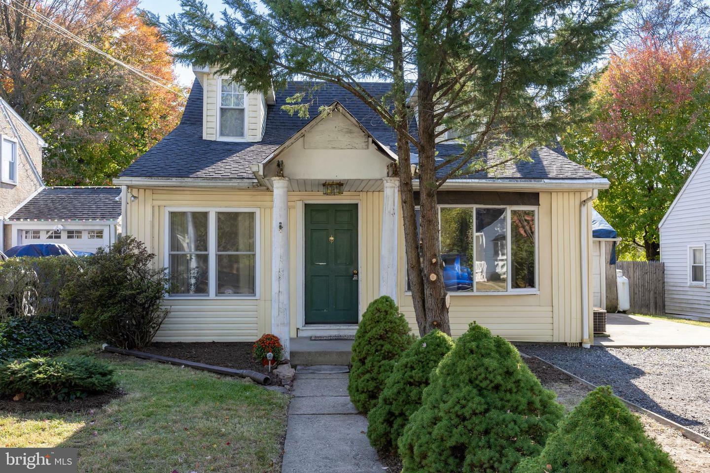 Property Photo:  1112 Lakeview Drive  PA 19446 