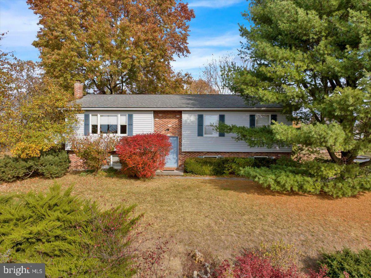 Property Photo:  300 N Elm Street  PA 19530 