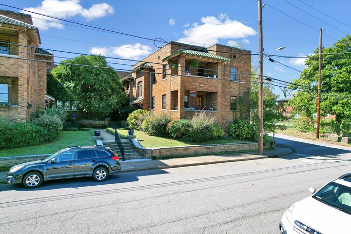Property Photo:  1400 Duncan Avenue  TN 37404 