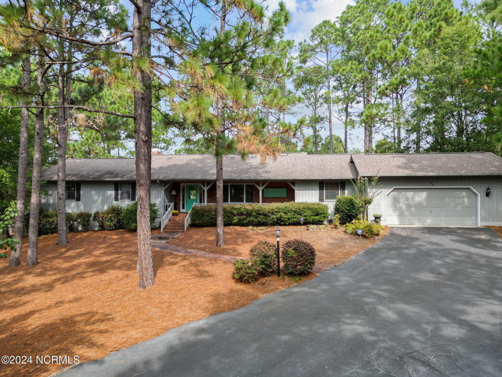 Property Photo: 103 Berwick Avenue NC 27376