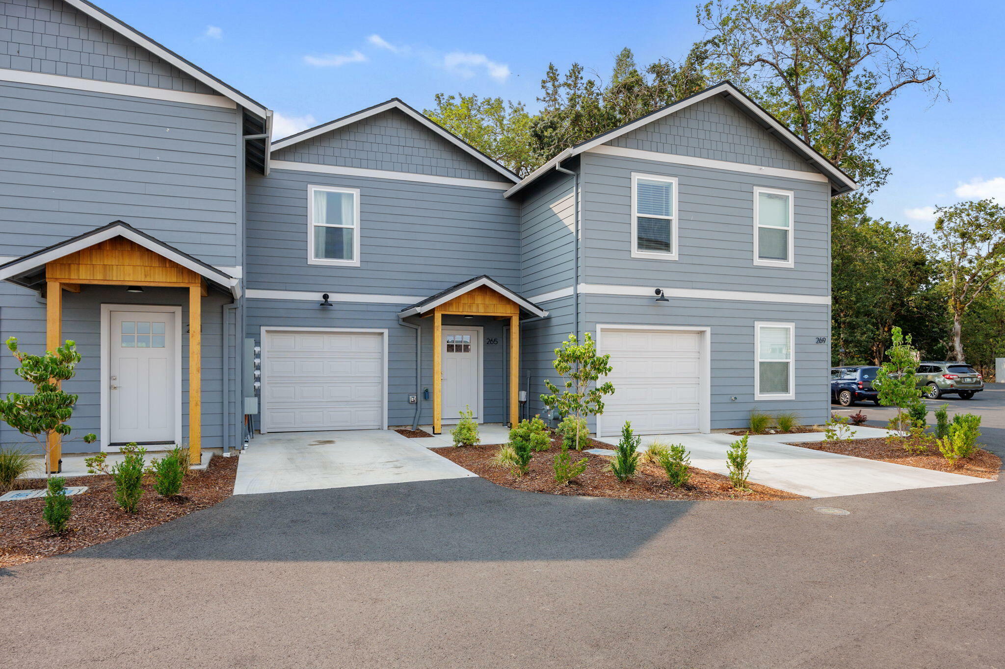 Property Photo: 265 Dano Drive OR 97535