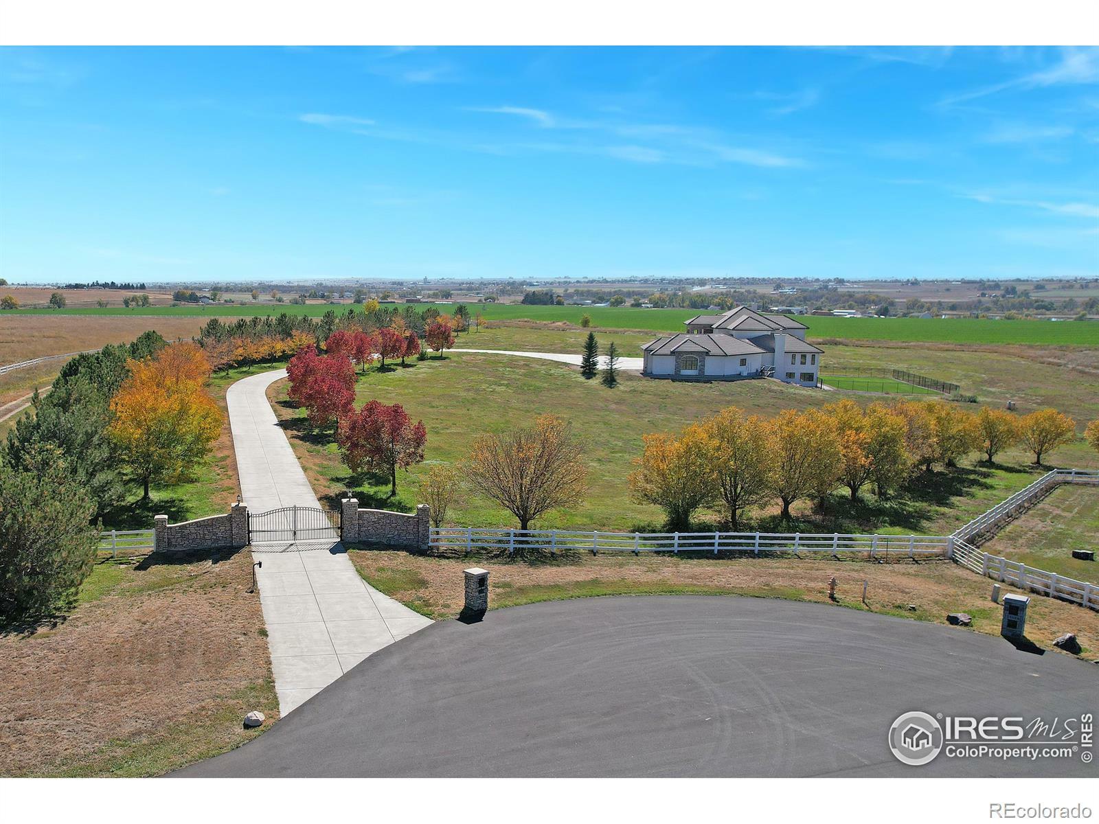 27132 Coyote Ridge Lane  Johnstown CO 80534 photo