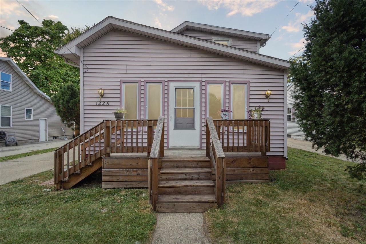 Property Photo:  1226 McKinley Avenue  WI 53511 