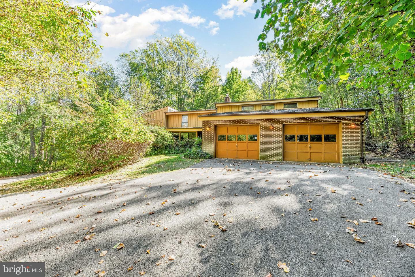 Property Photo:  16011 Bald Eagle School Road  MD 20613 