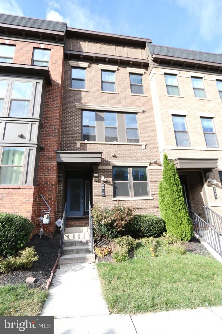 Property Photo:  9319 Lemon Mint Court  VA 22031 