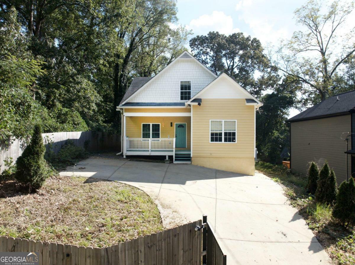 Property Photo:  2056 Detroit Avenue  GA 30314 