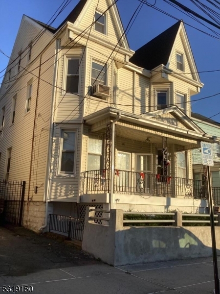 Property Photo:  17 Prospect St  NJ 07201 