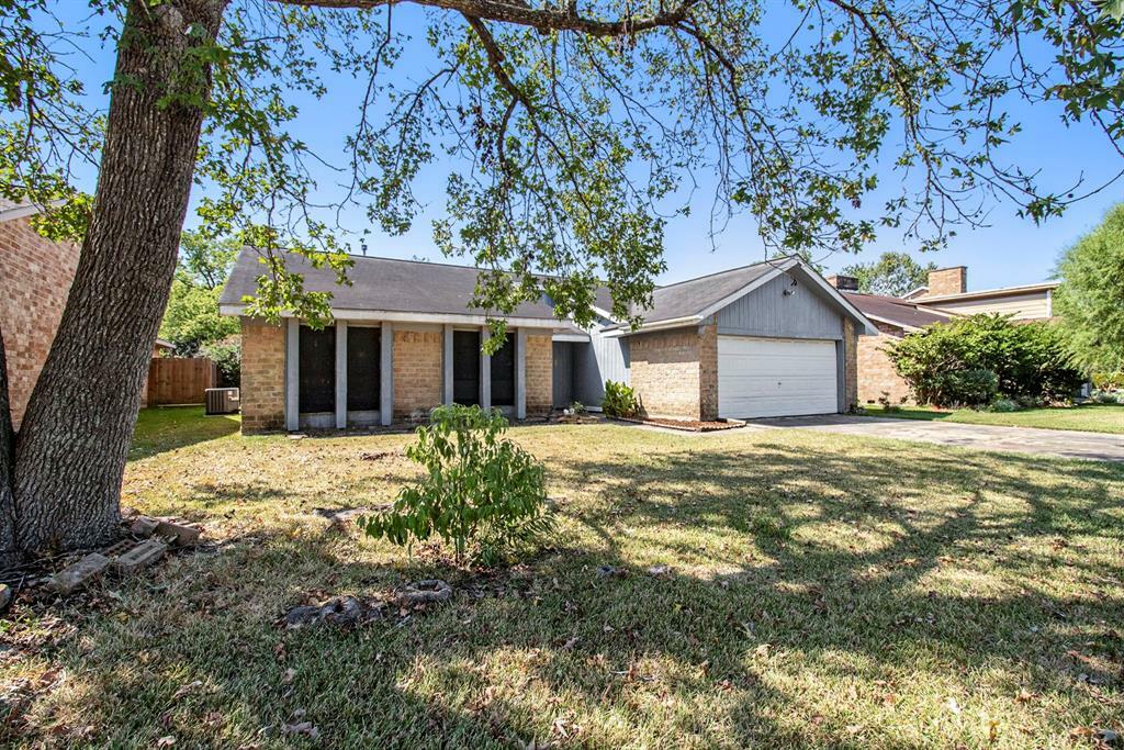 Property Photo:  10918 Kirkvale Drive  TX 77089 