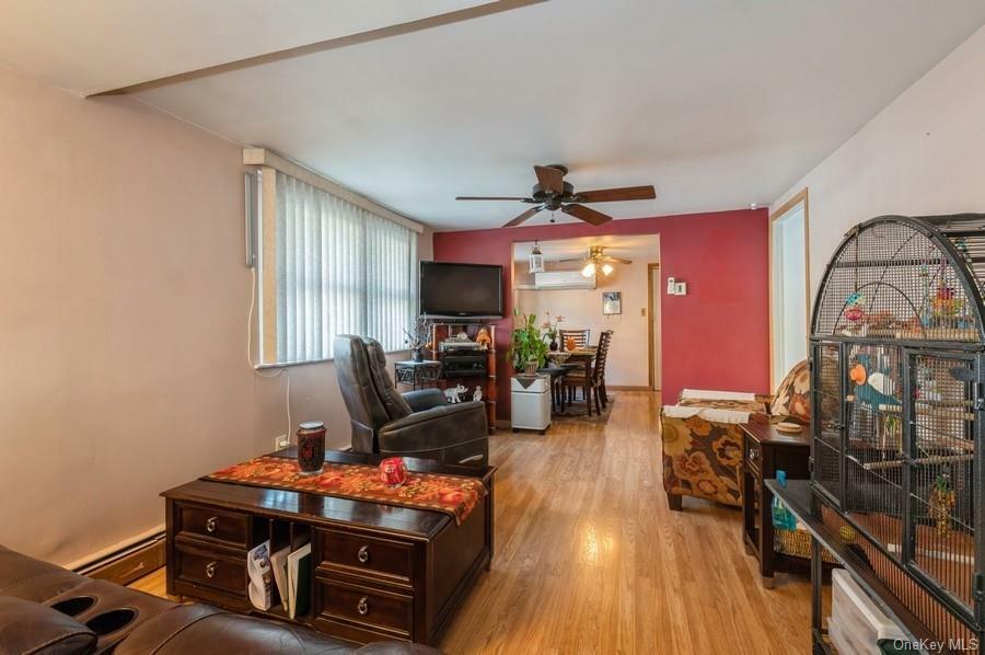 Property Photo:  2912 Schley Avenue  NY 10465 