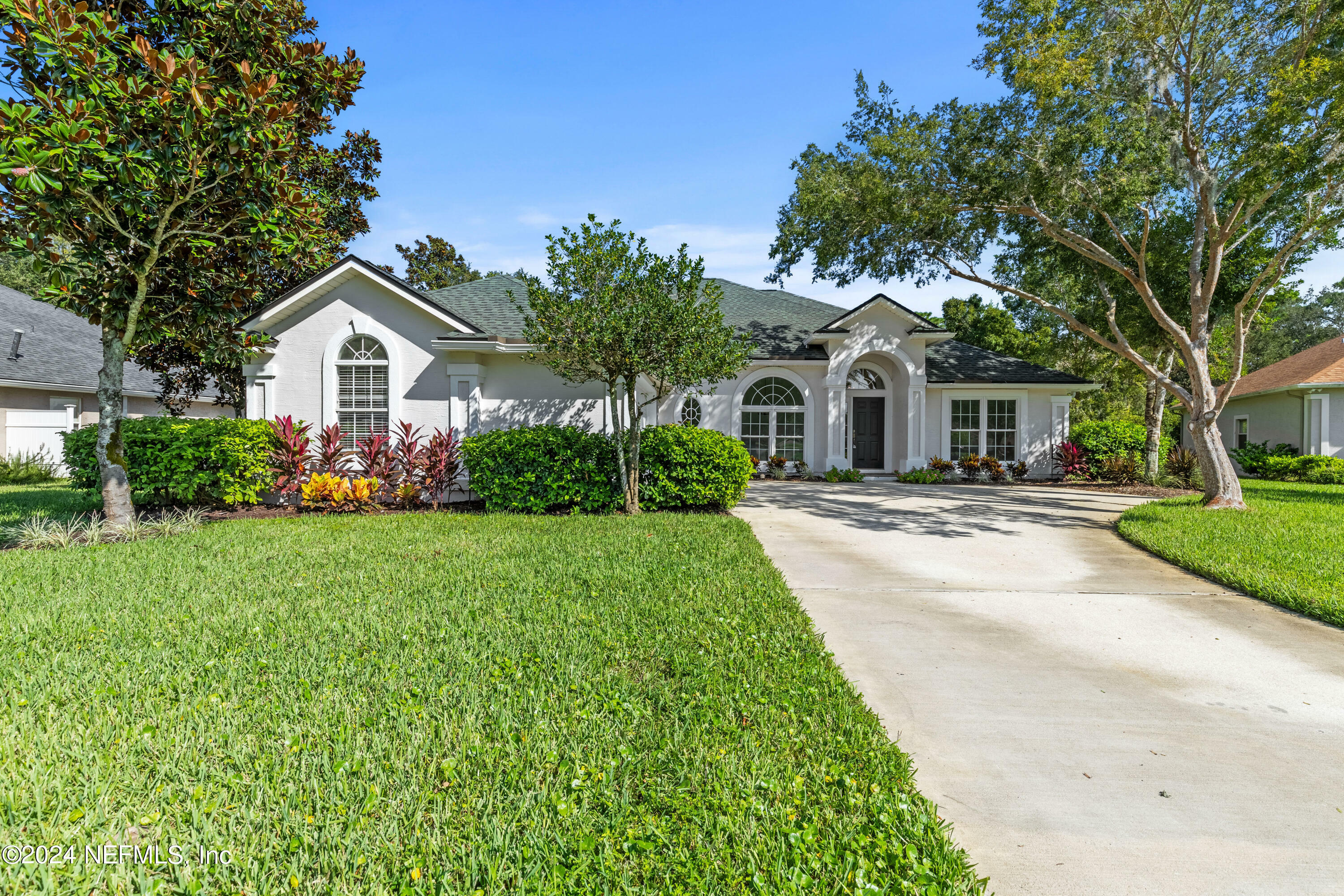 Property Photo:  156 Bilbao Drive  FL 32086 