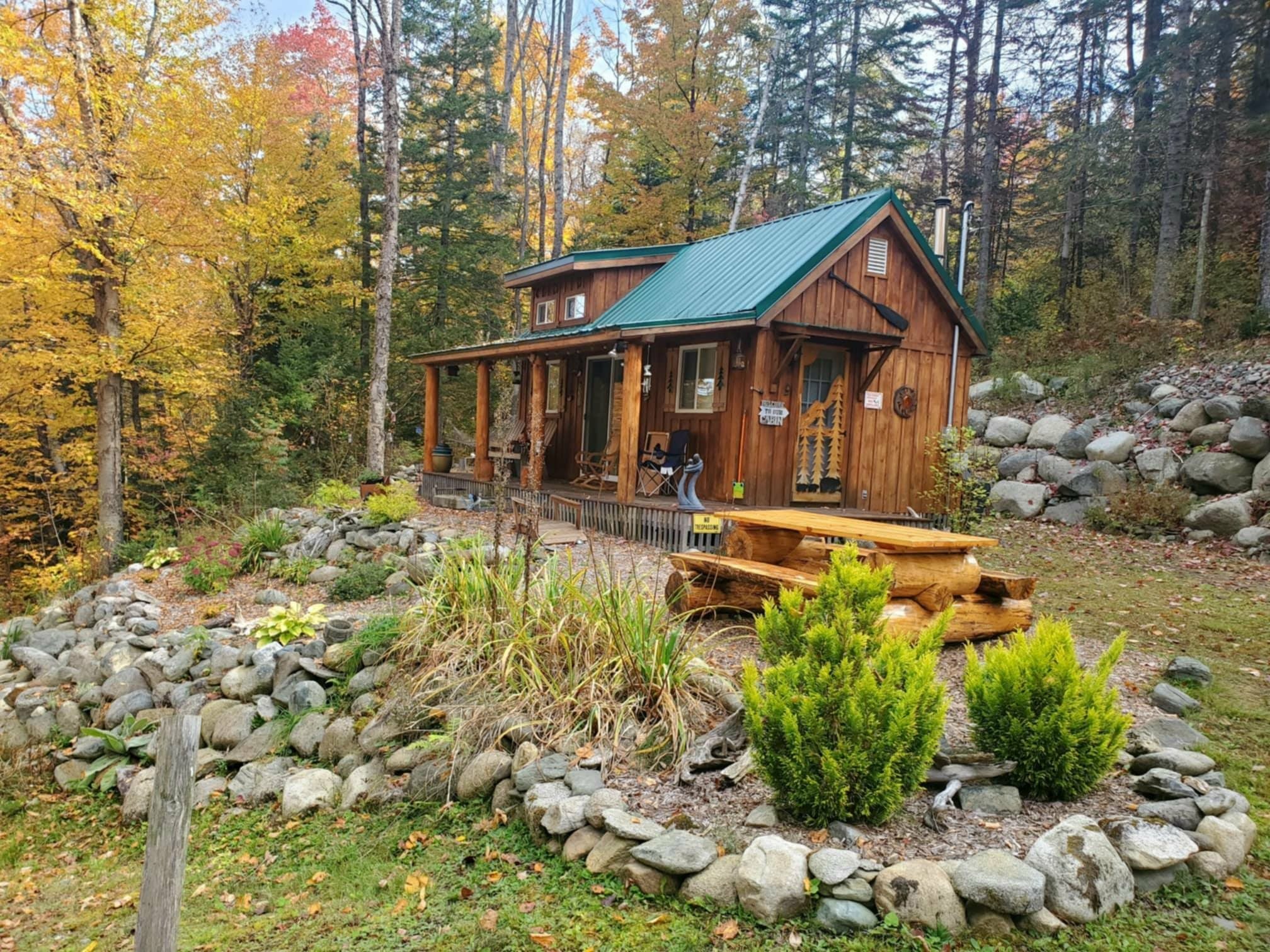 Property Photo:  595 Dalton Road  NH 03598 