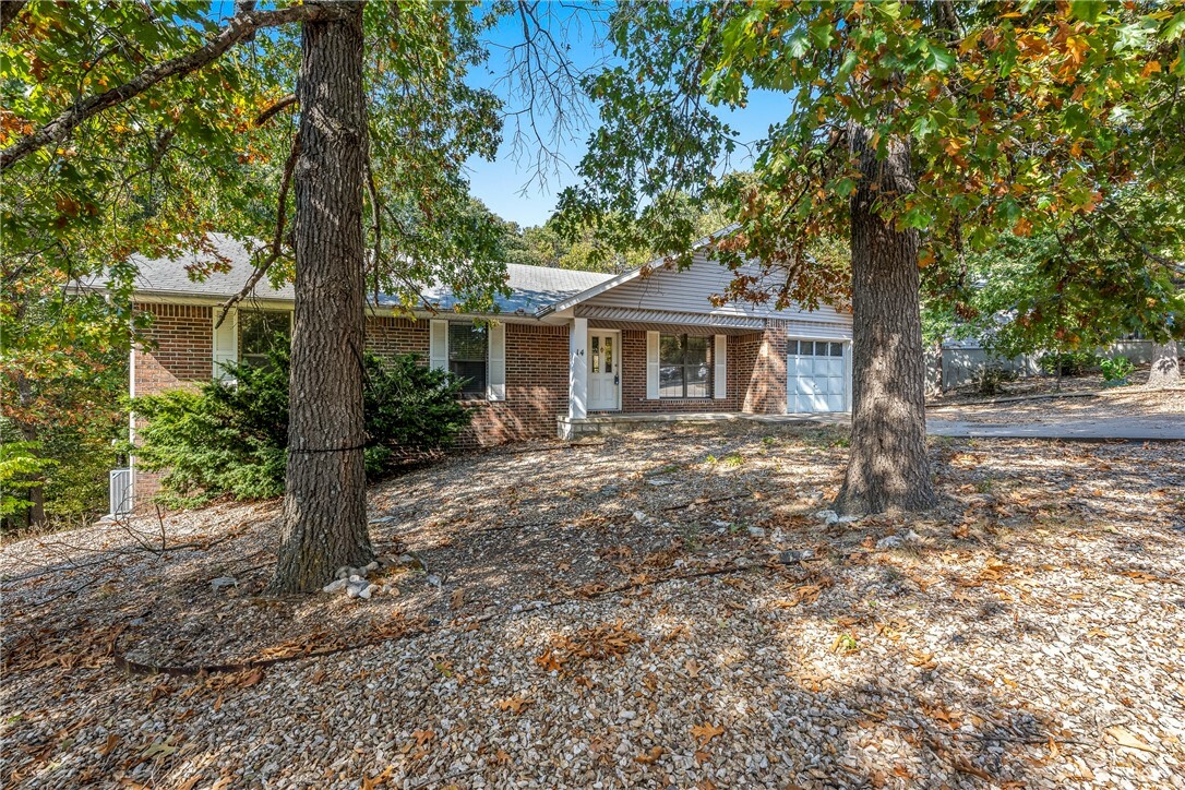 Property Photo:  14 Oak Knoll Lane  AR 72715 