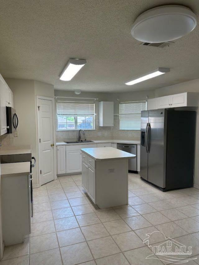 Property Photo:  2719 Blackwood Dr  FL 32533 