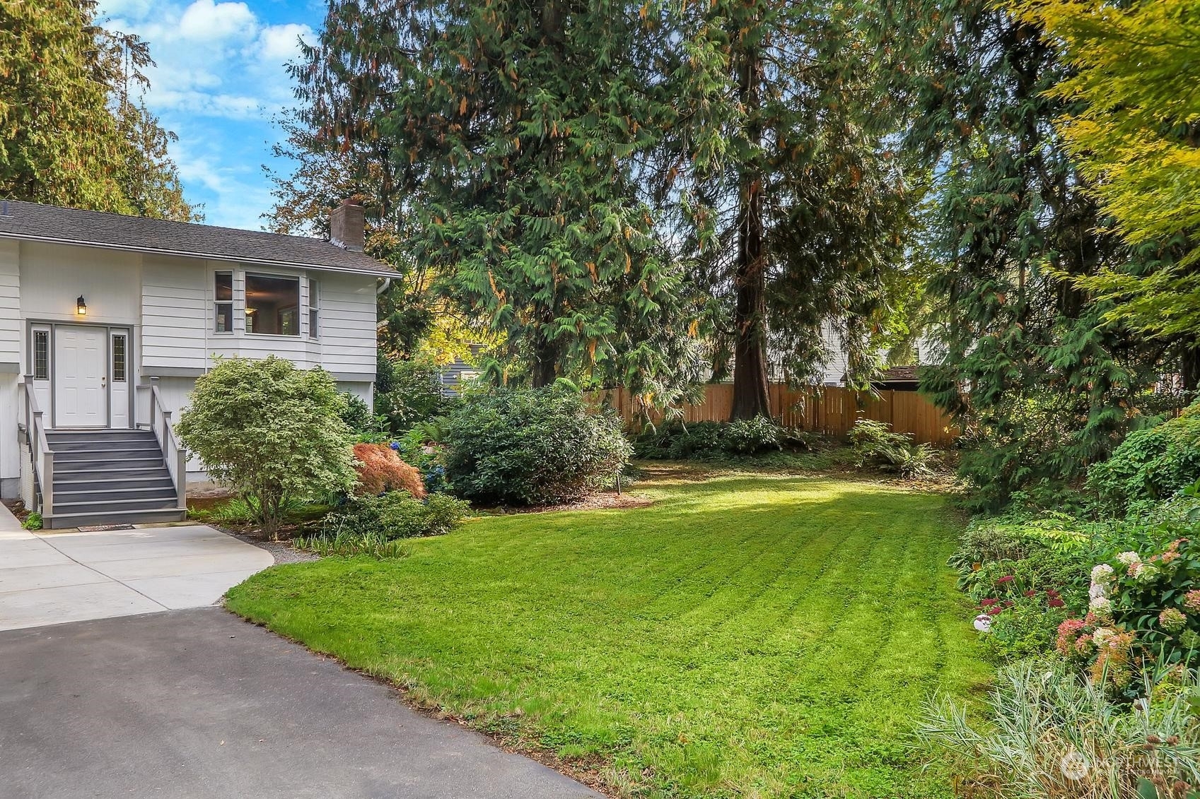 Property Photo:  3725 99th Drive SE  WA 98258 