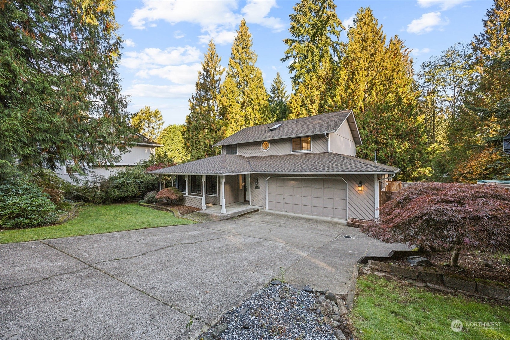 Property Photo:  2207 33rd Avenue SE  WA 98374 