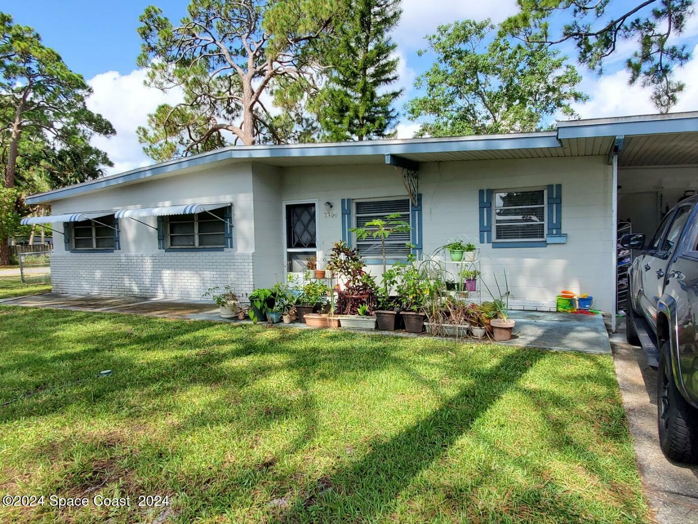 Property Photo:  3300 Flamingo Court  FL 32780 