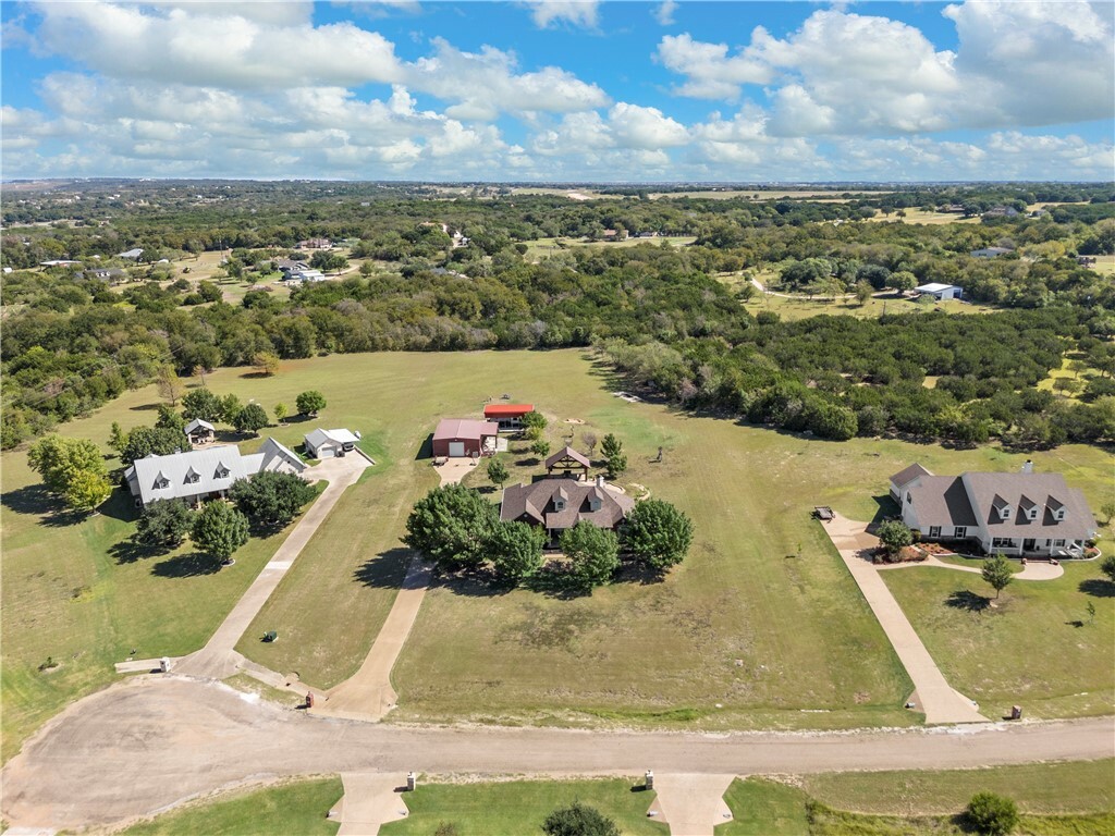 Photo de la propriété:  200 Deer Valley Drive  TX 76655 