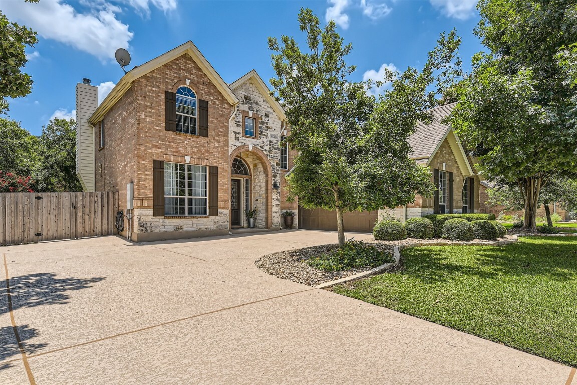 Property Photo:  134 Fairwood Drive  TX 78628 