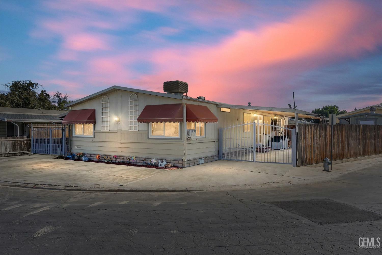 Property Photo:  3601 S Chester Avenue 54  CA 93304 