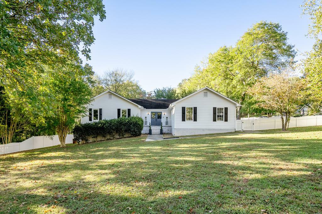 Property Photo:  2056 Woodridge Lane  GA 30721 