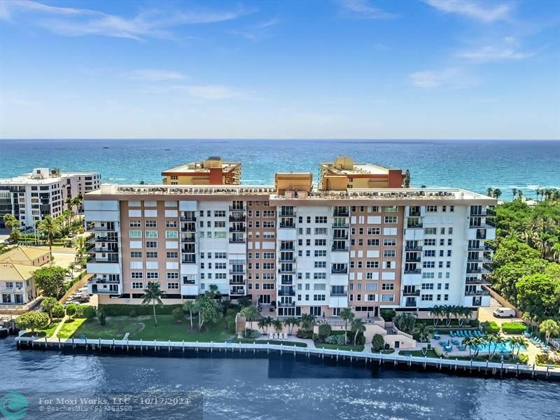 Property Photo: 1150 Hillsboro Mile 509 FL 33062
