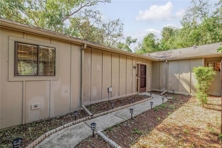 Property Photo:  22 Maplewood Trail  FL 32174 