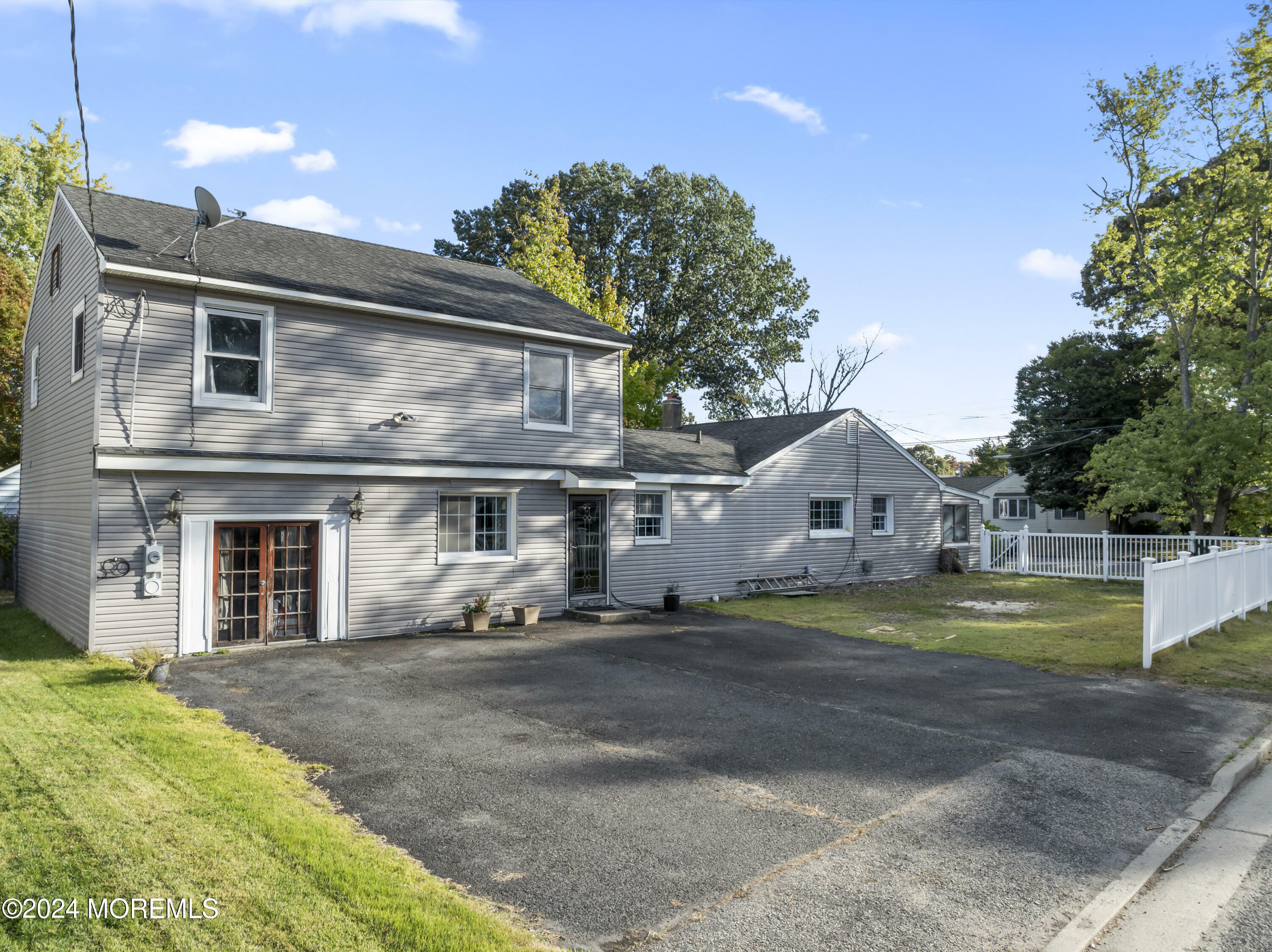 Property Photo:  2419 Mallow Street  NJ 08742 