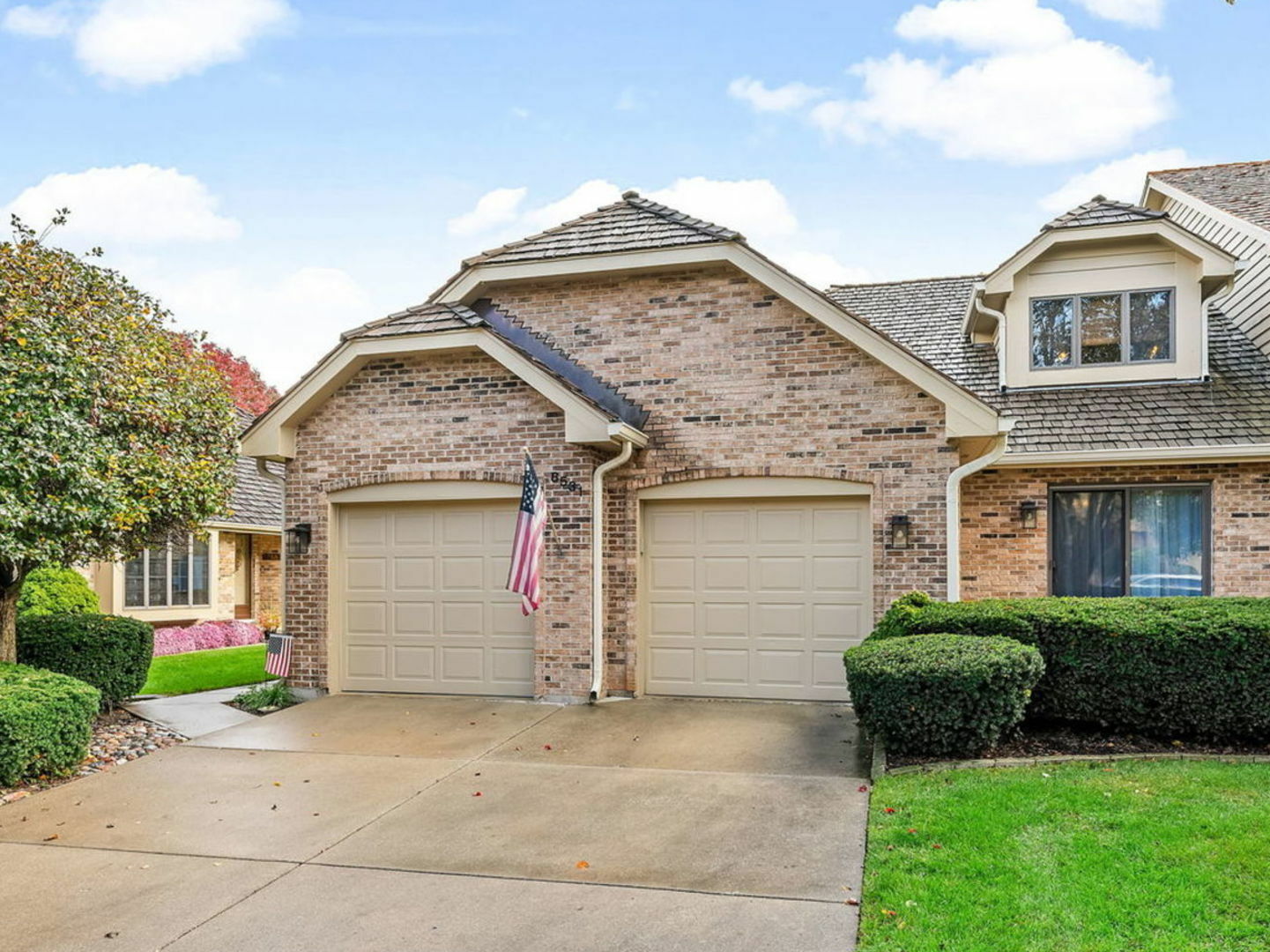 Property Photo:  8531 Thistlewood Court  IL 60561 