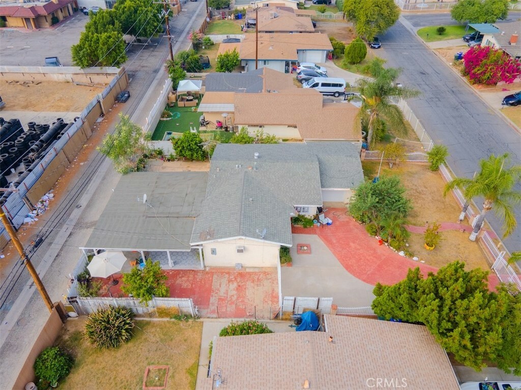 Property Photo:  407 E Ramona Drive  CA 92376 