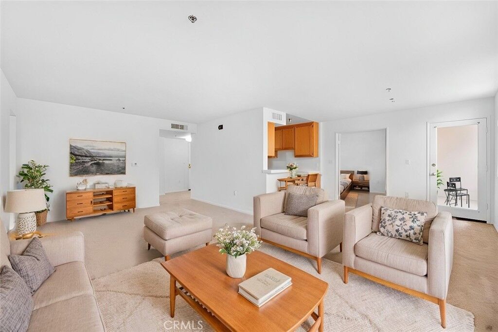 Property Photo: 4501 Cedros Avenue 243 CA 91403