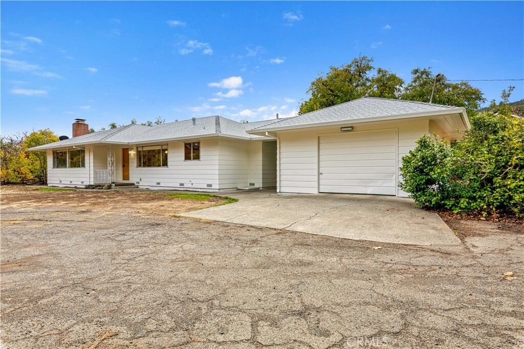 Property Photo: 502 Venezia Way CA 95425