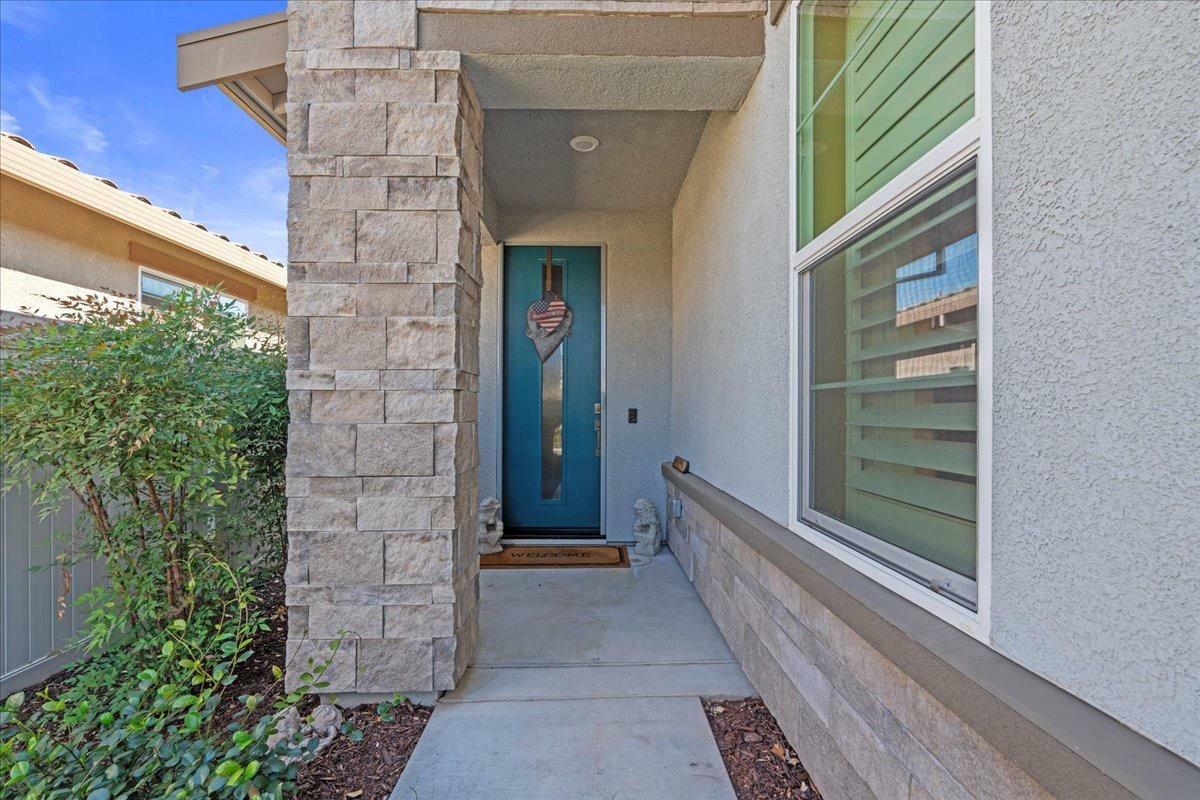 Property Photo:  7048 Orbital Lane  CA 95747 