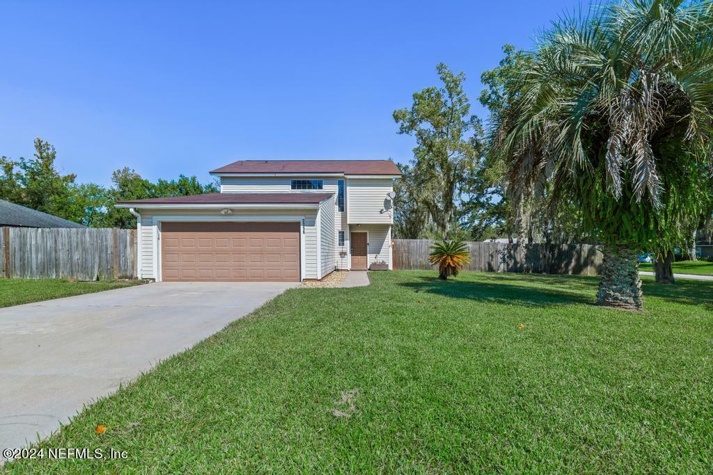 Property Photo:  2156 Acorn Manor  FL 32068 