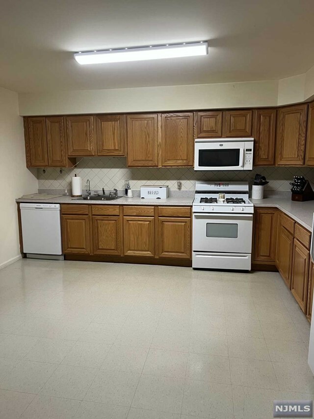 Property Photo:  500 Union Boulevard  NJ 07512 