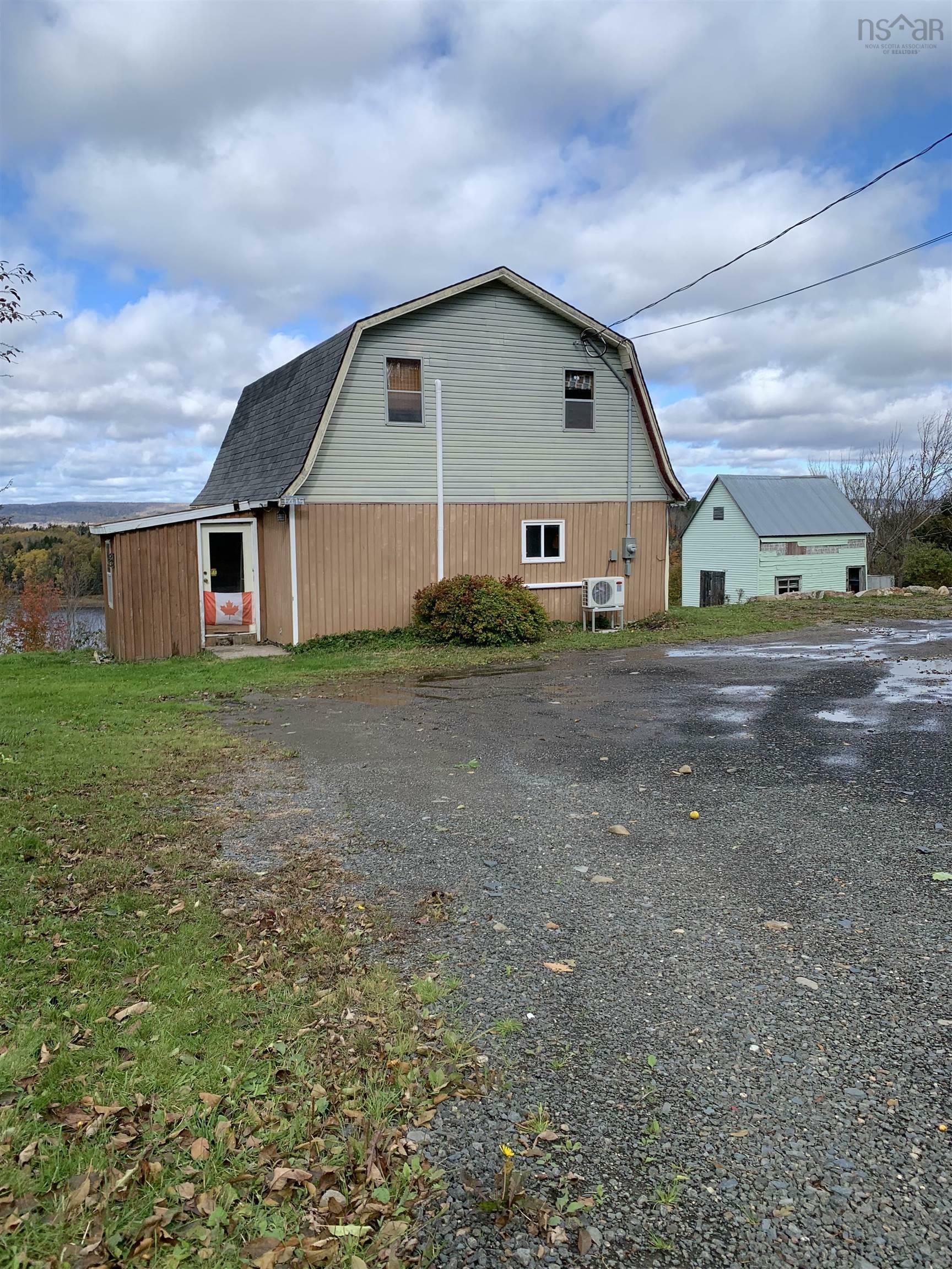 1421 Highway #1  Clementsport NS B0S 1E0 photo