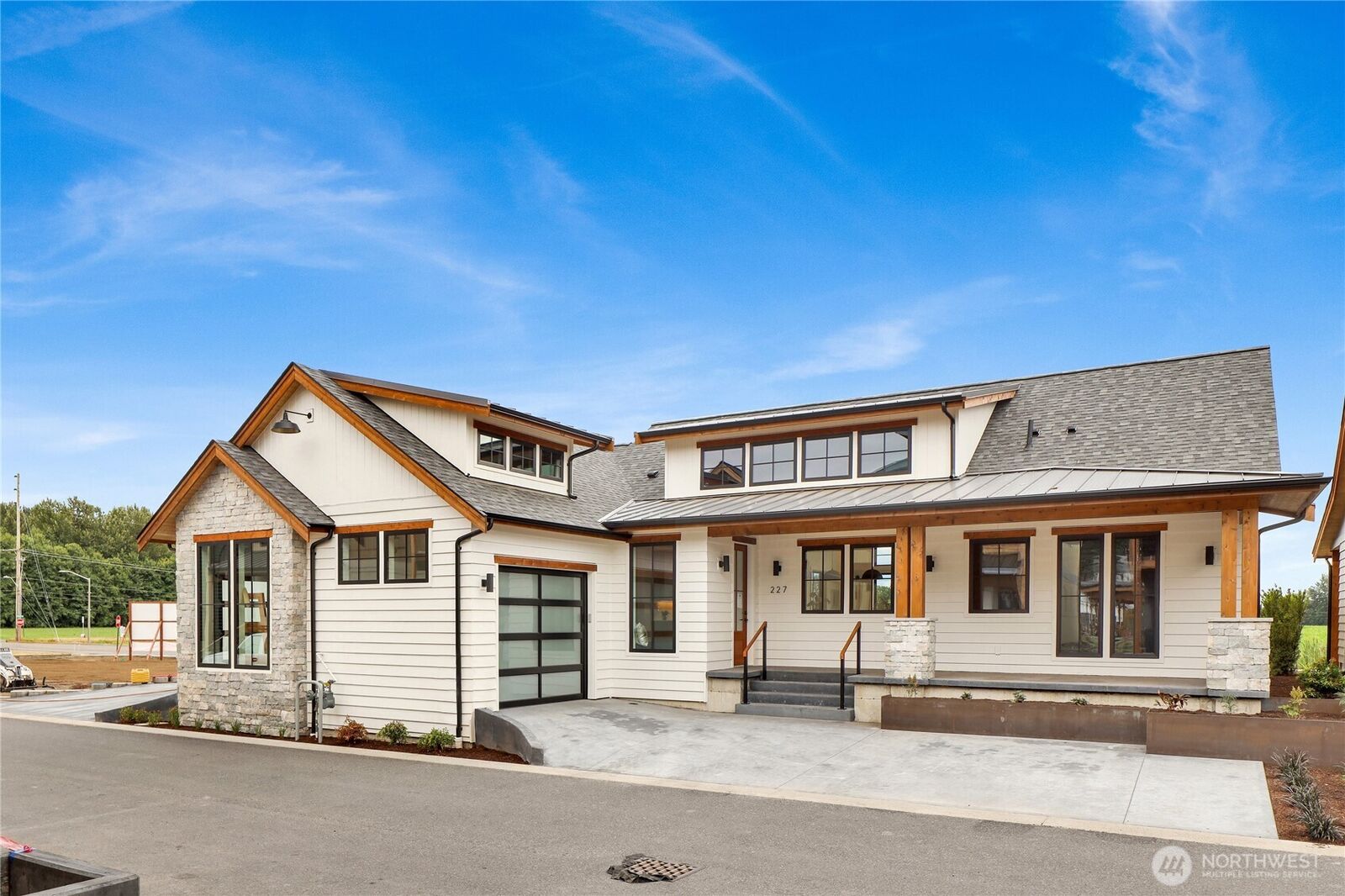 Property Photo: 227 Skipping Stone Loop WA 98264