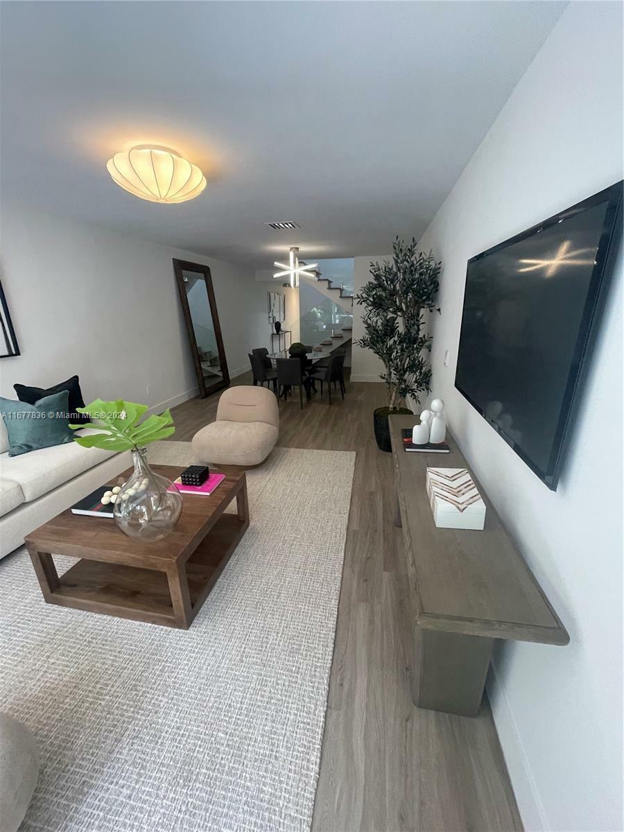 Property Photo:  6011 N Bayshore Dr 2  FL 33137 