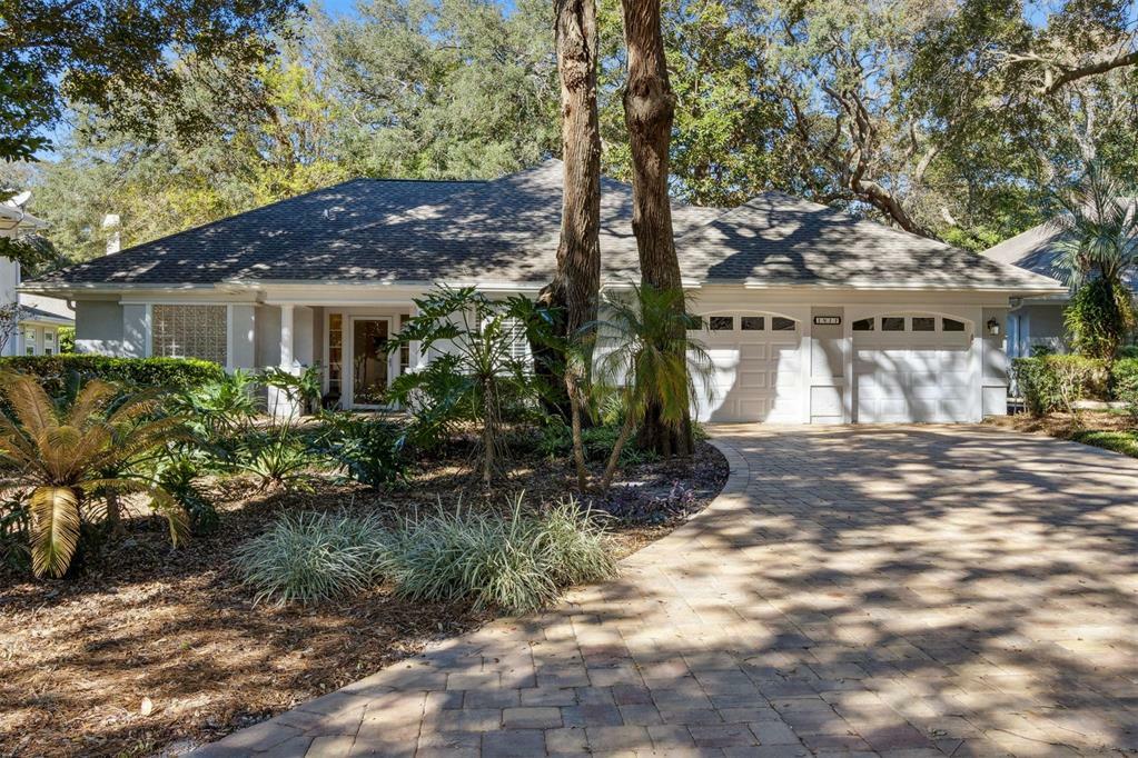 Property Photo:  1811 Village Court  FL 32034 