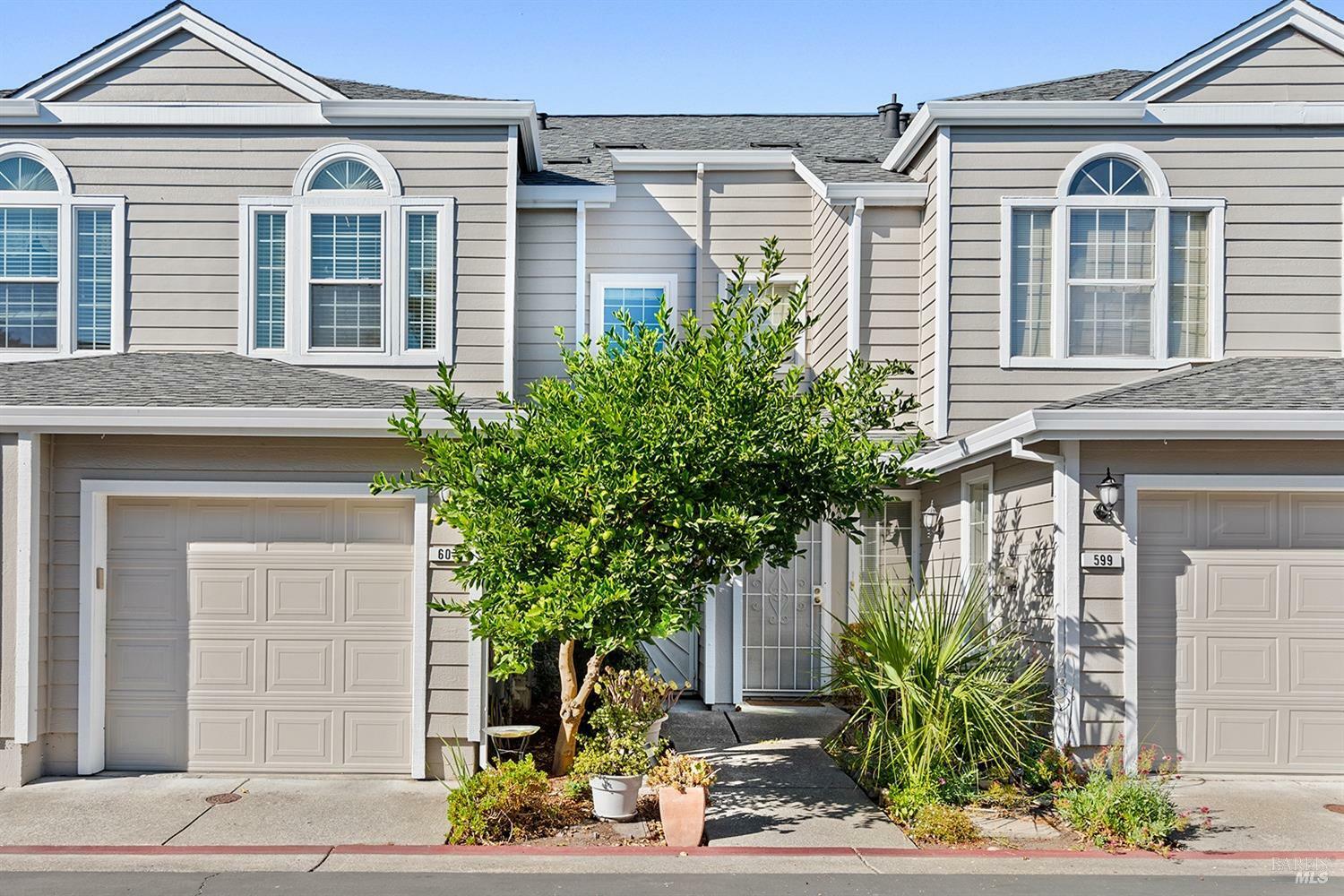 Property Photo:  607 Spruce Street  CA 95407 