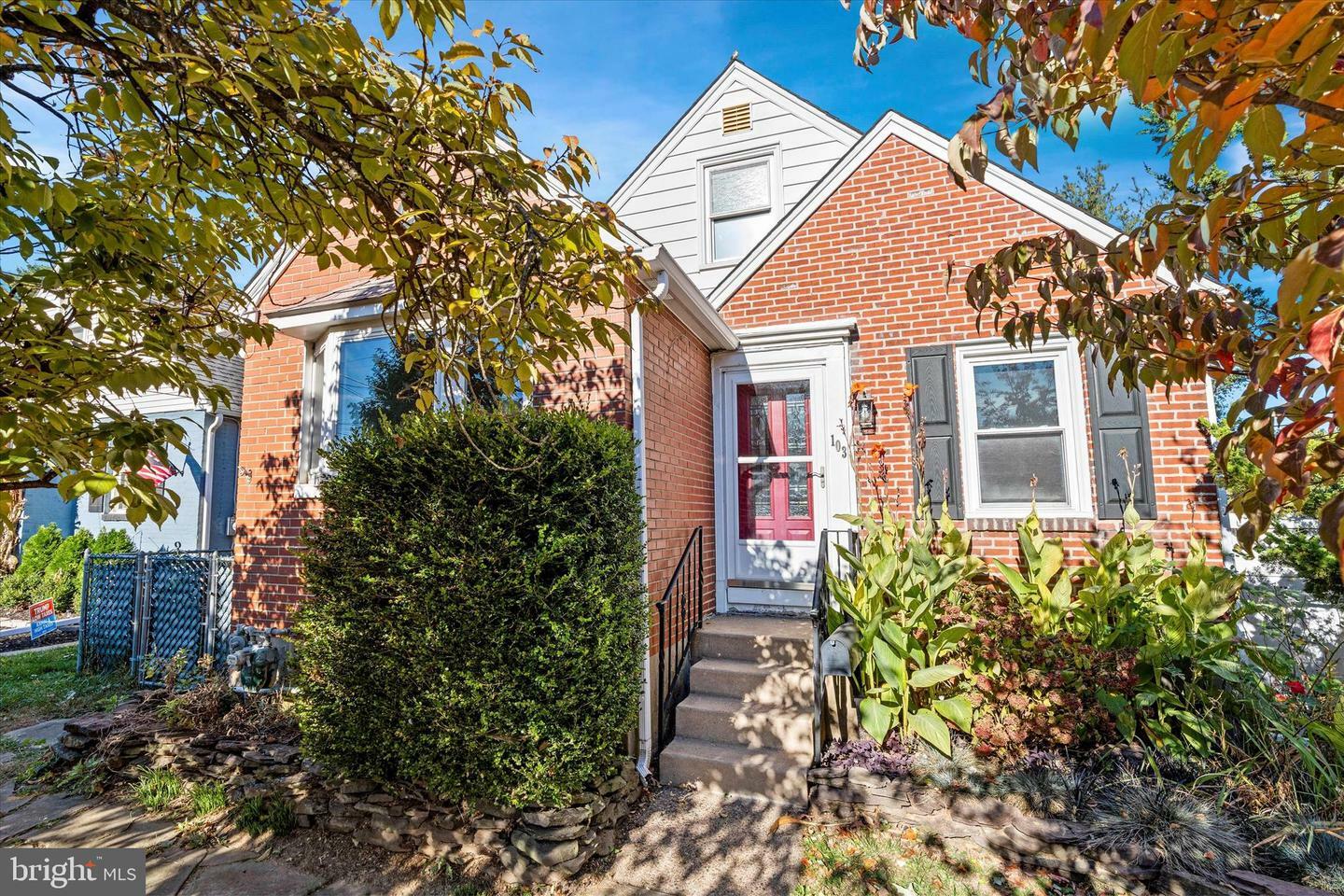 Property Photo:  103 Elmwood Avenue  PA 19074 