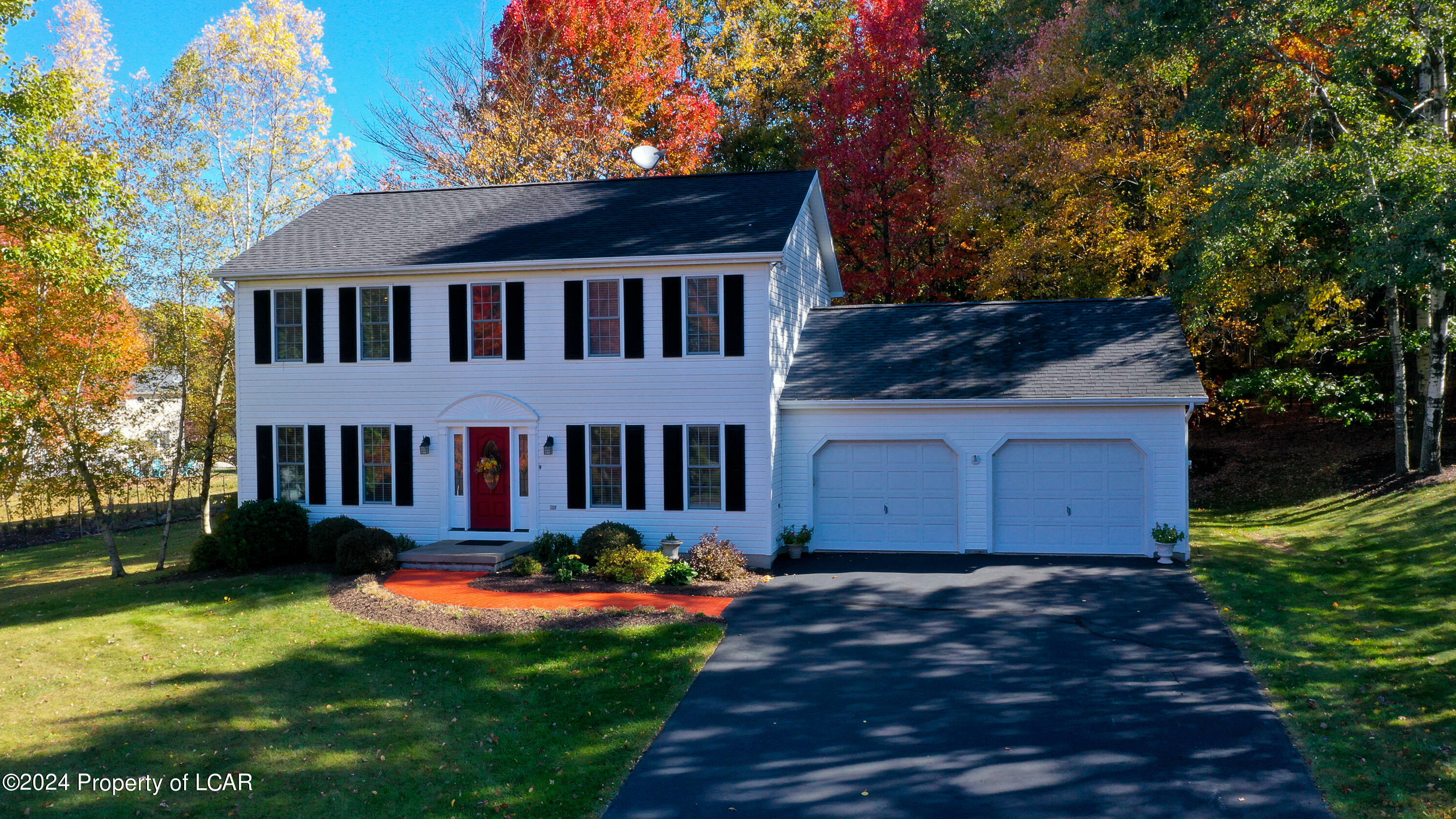 Property Photo:  560 Stone Hedge Place  PA 18707 