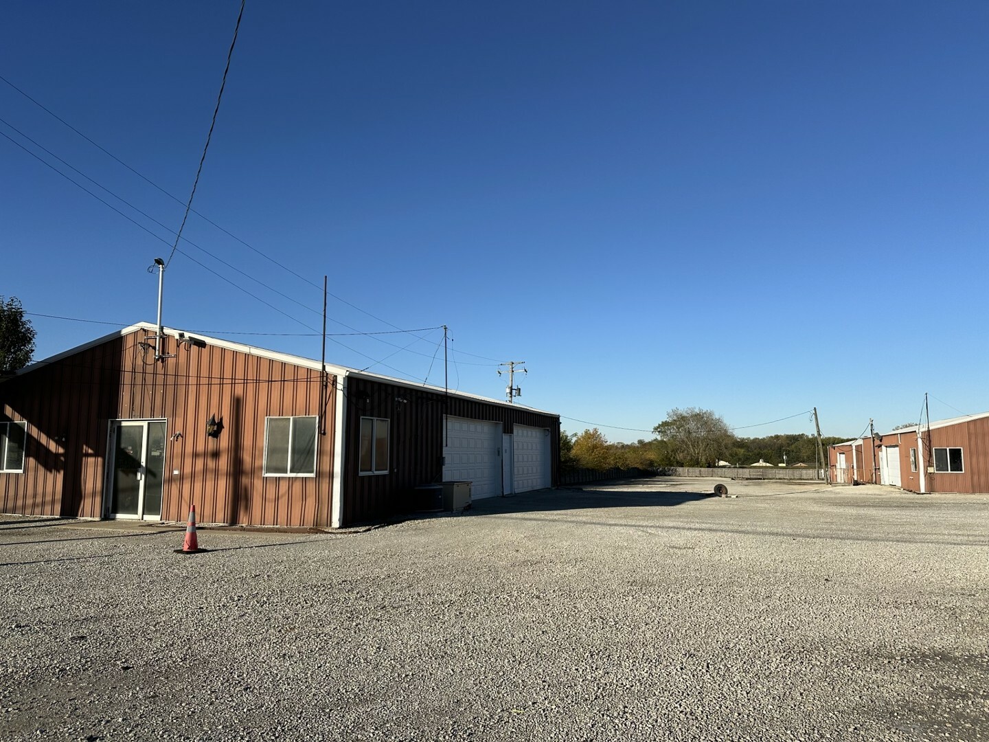 Property Photo:  300 Dixie Highway  IL 60401 