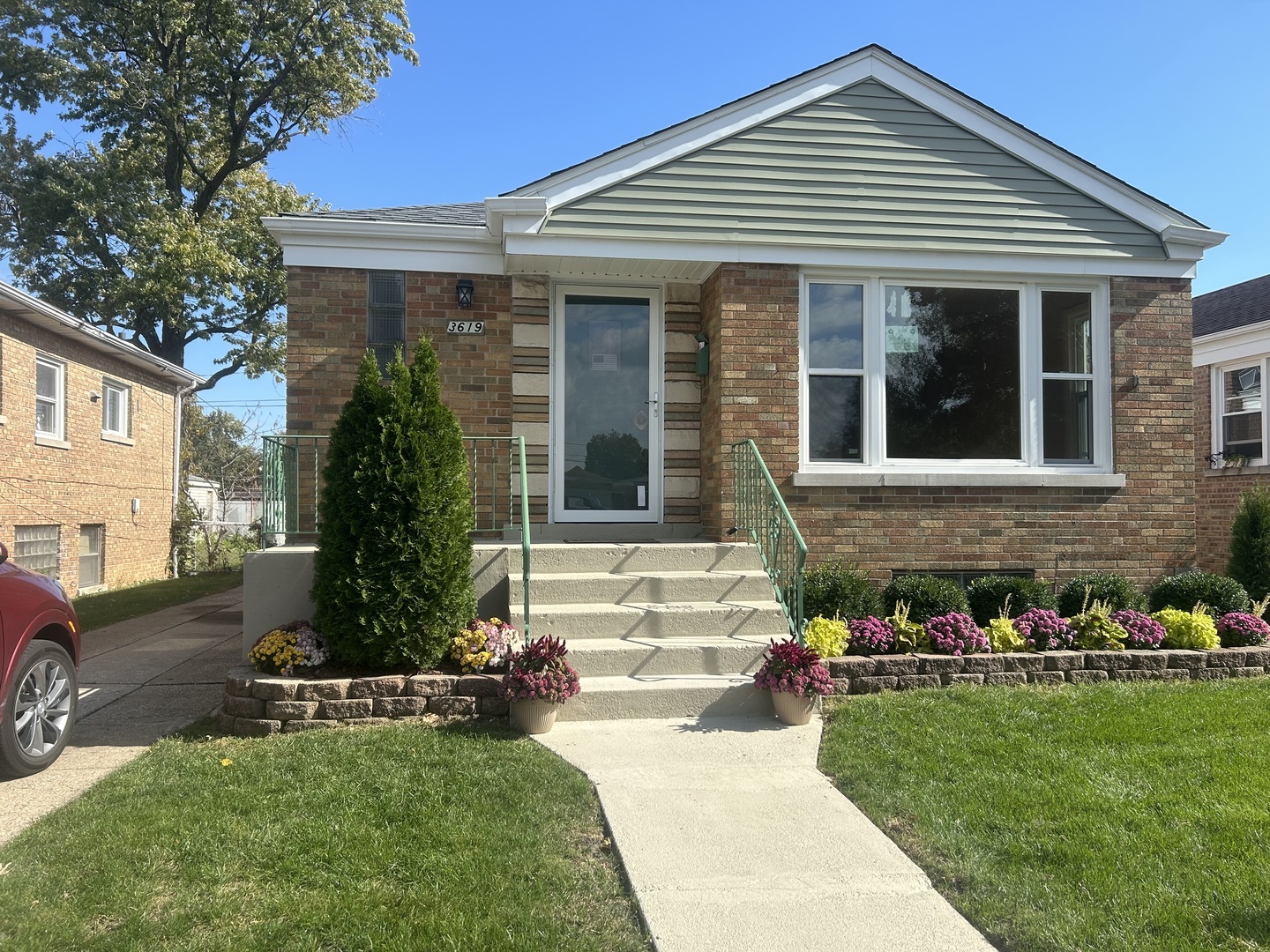 Property Photo:  3619 S 61st Avenue  IL 60804 