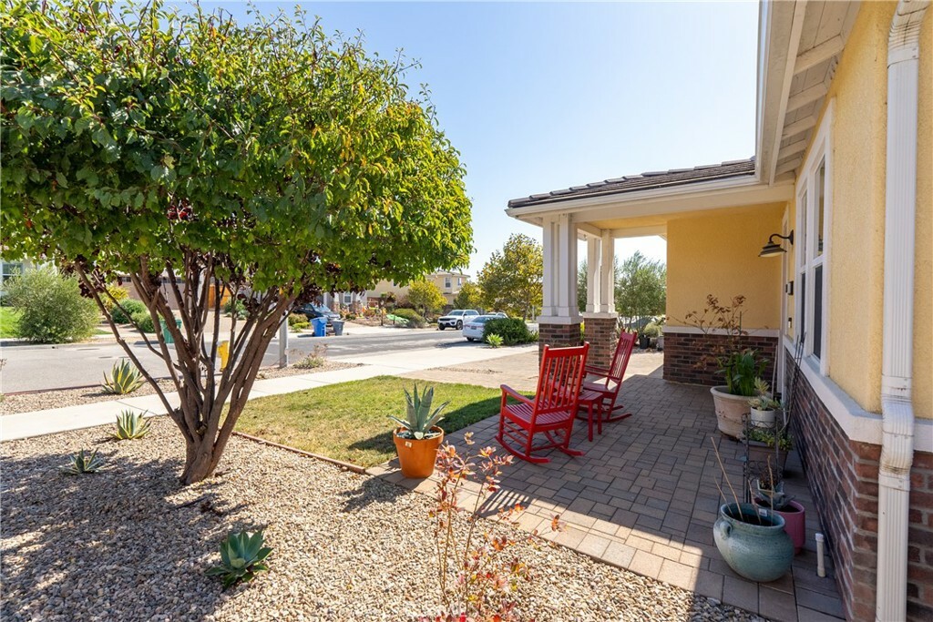 Property Photo:  3170 Cherry Ln  CA 93401 