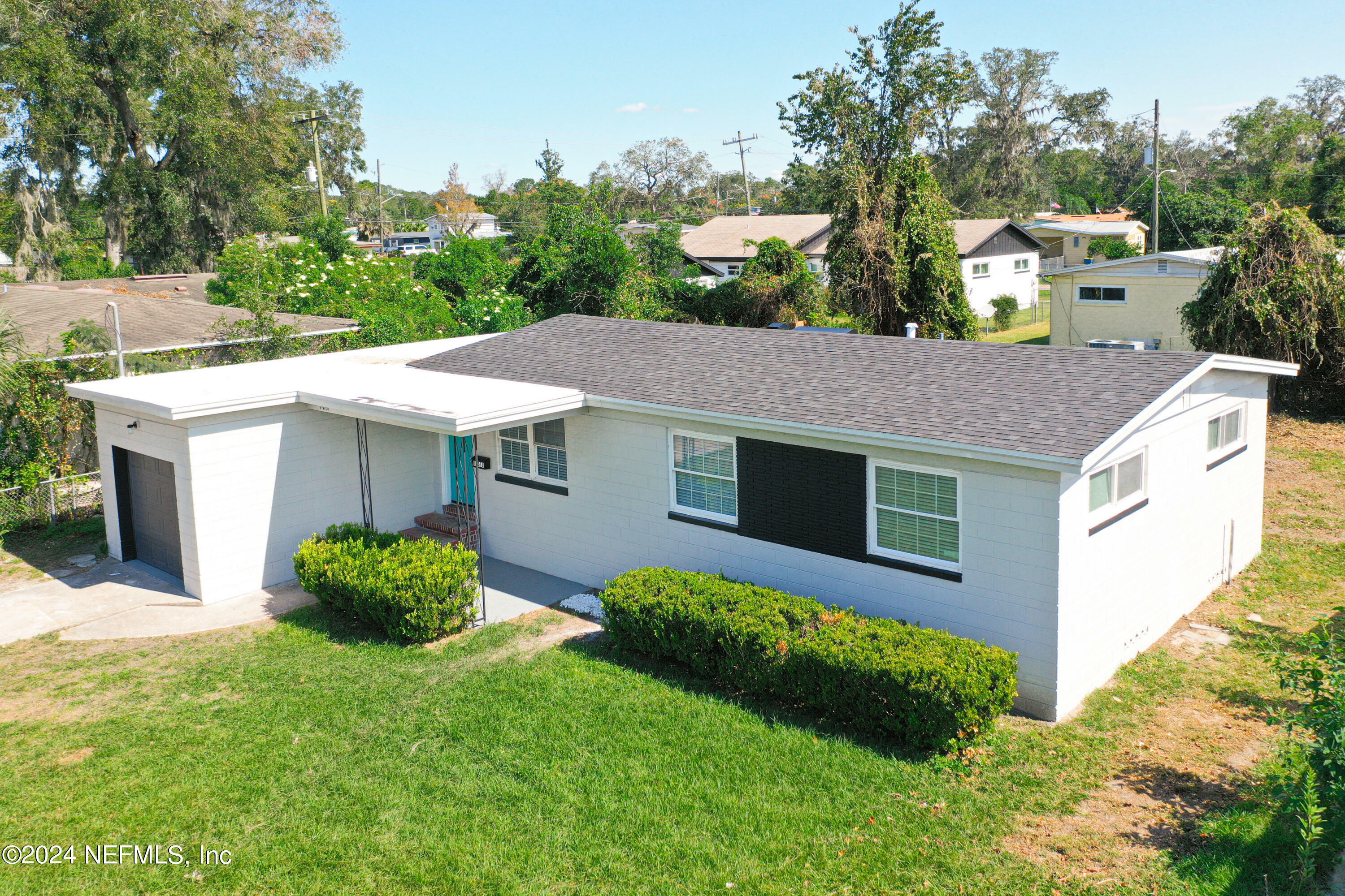 Property Photo:  11261 Elane Drive  FL 32218 