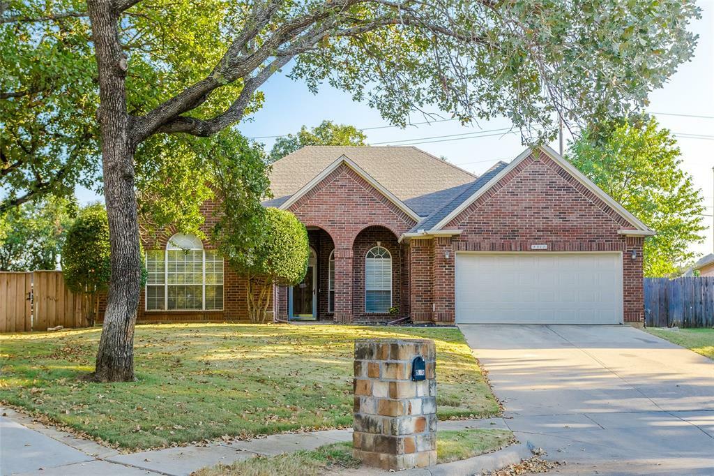 Property Photo:  5317 Shadow Glen Drive  TX 76051 